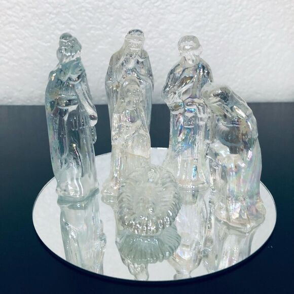 Vintage Iridescent Glass 6-pc Holiday Christmas Nativity Set - Picture 2 of 8